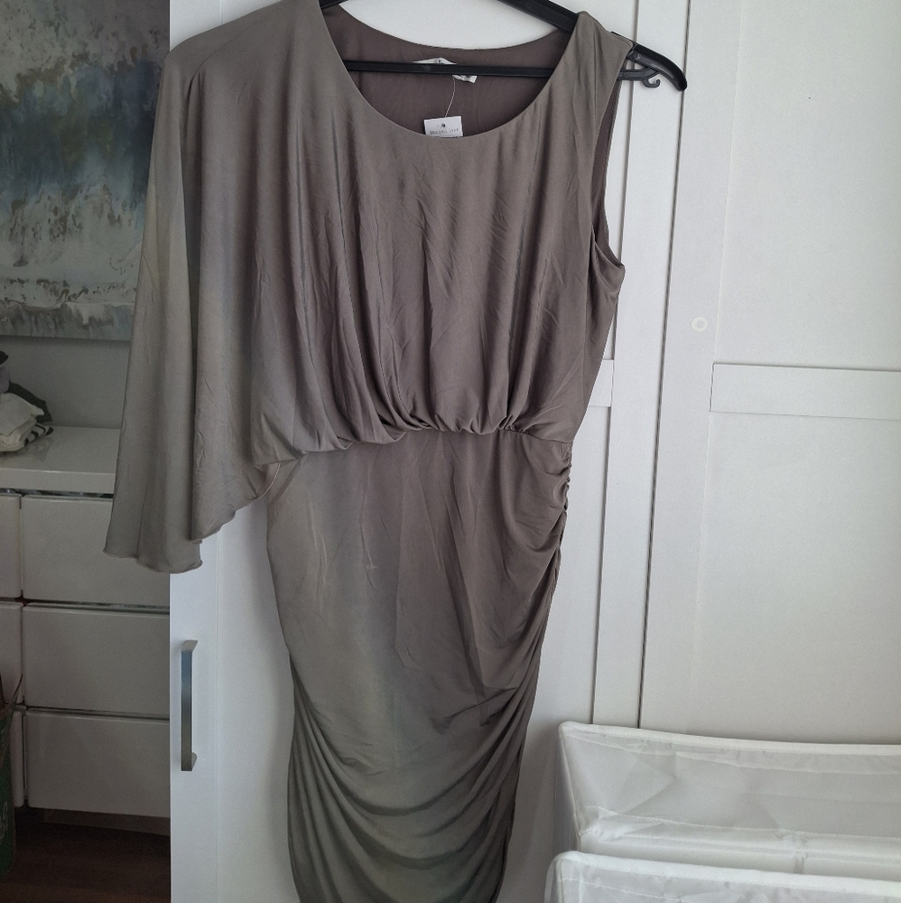 Elegant One-Shoulder Greenish Gray Dress